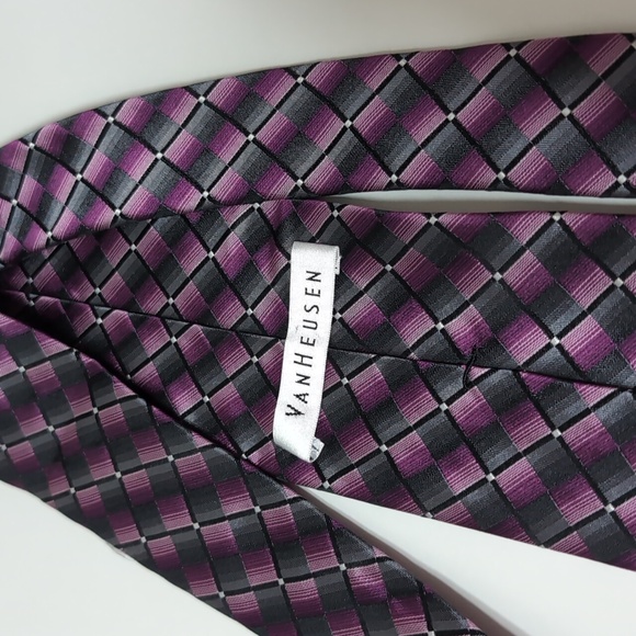 Bundle of 2 Silk Designer Neckties. Purple. Pink. EUC - Picture 8 of 11